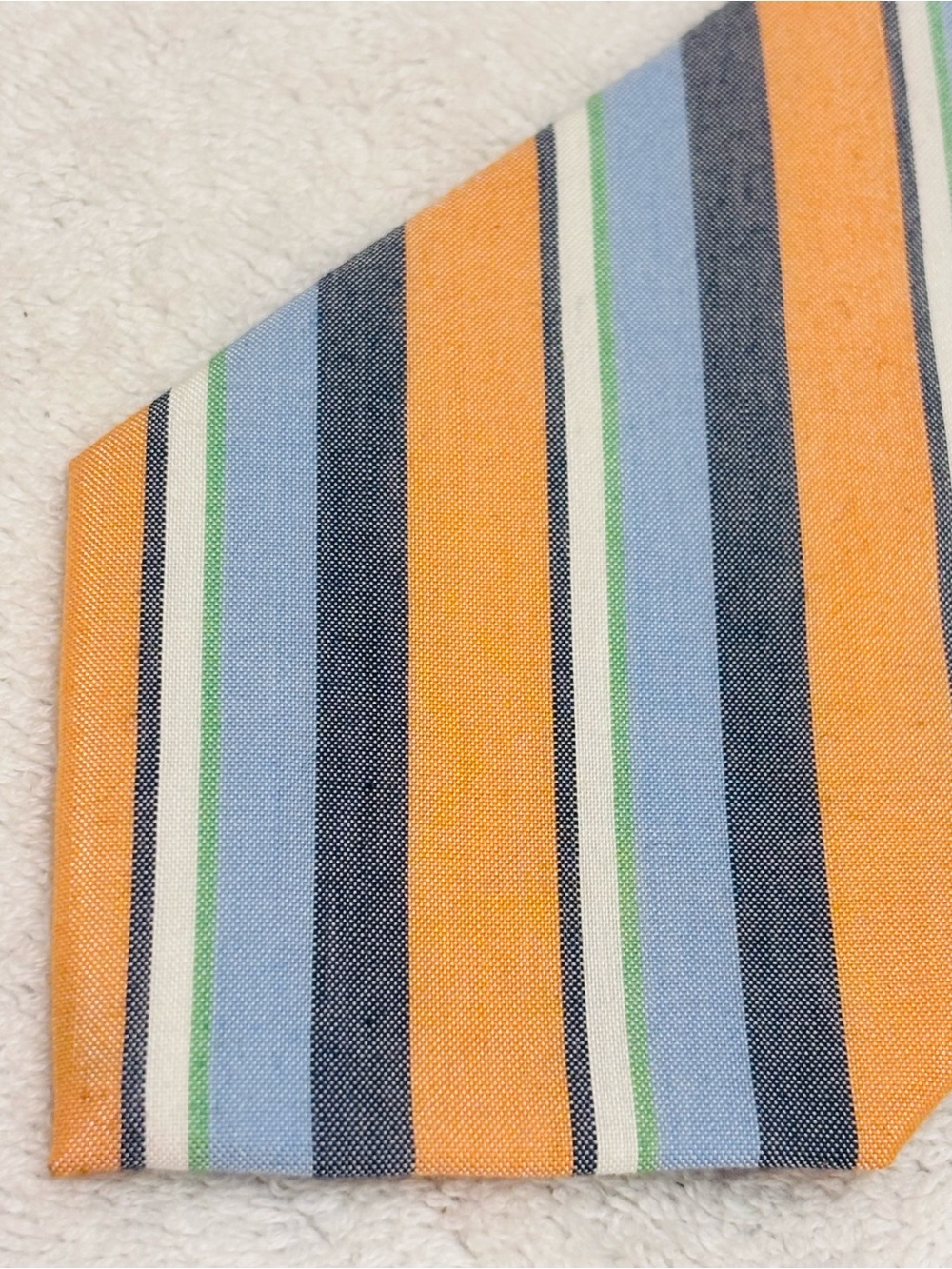 Brand New Stylish Tie By Saddlebred - 3 1/4 Inches Wide